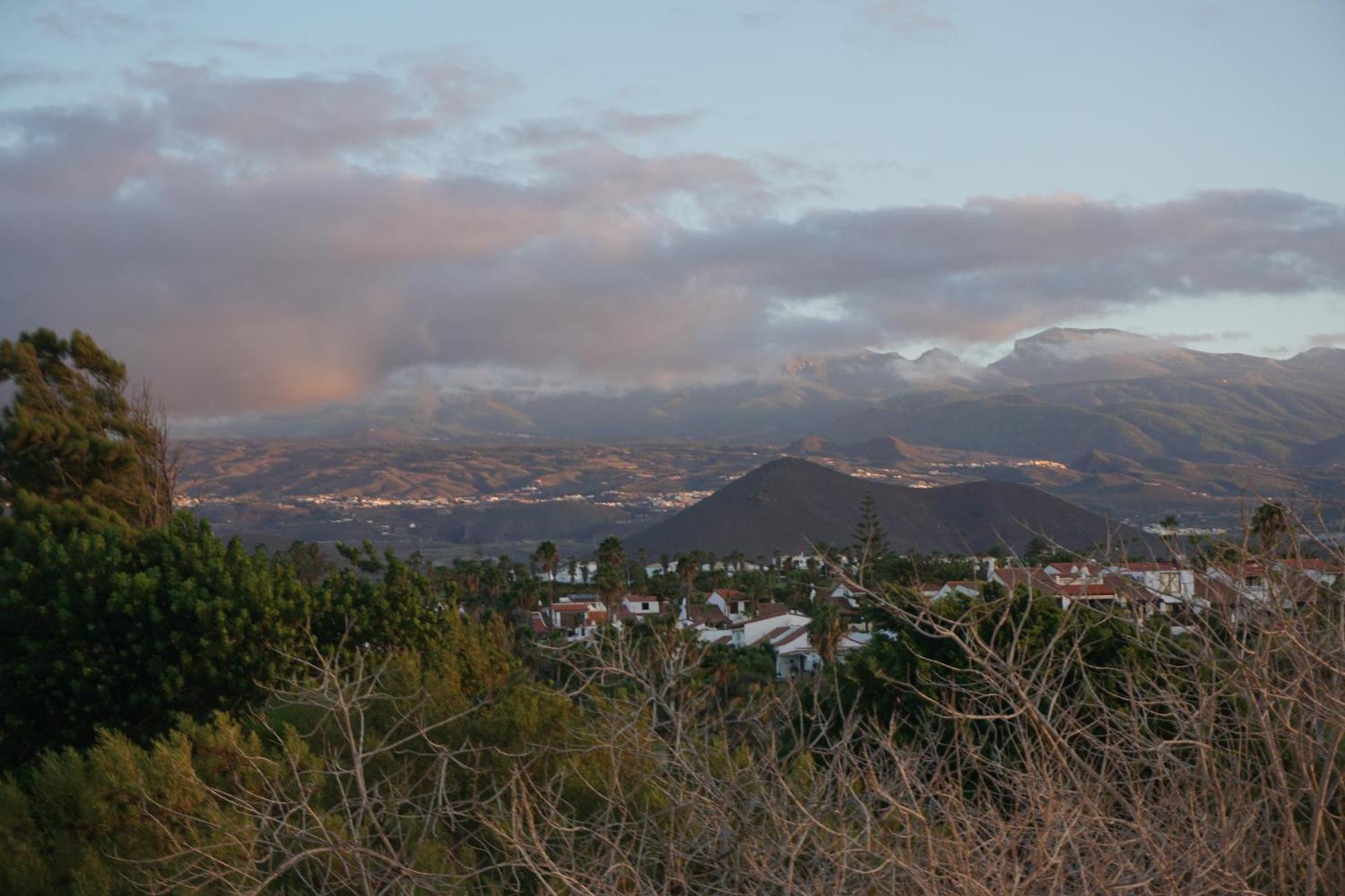 Golf Del Sur Apartment - Magnificent Panorama Of The Ocean, El Teide, And Montana Roja San Miguel de Abona Exteriör bild