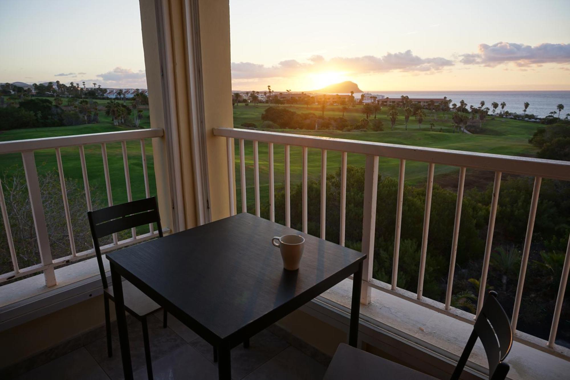 Golf Del Sur Apartment - Magnificent Panorama Of The Ocean, El Teide, And Montana Roja San Miguel de Abona Exteriör bild