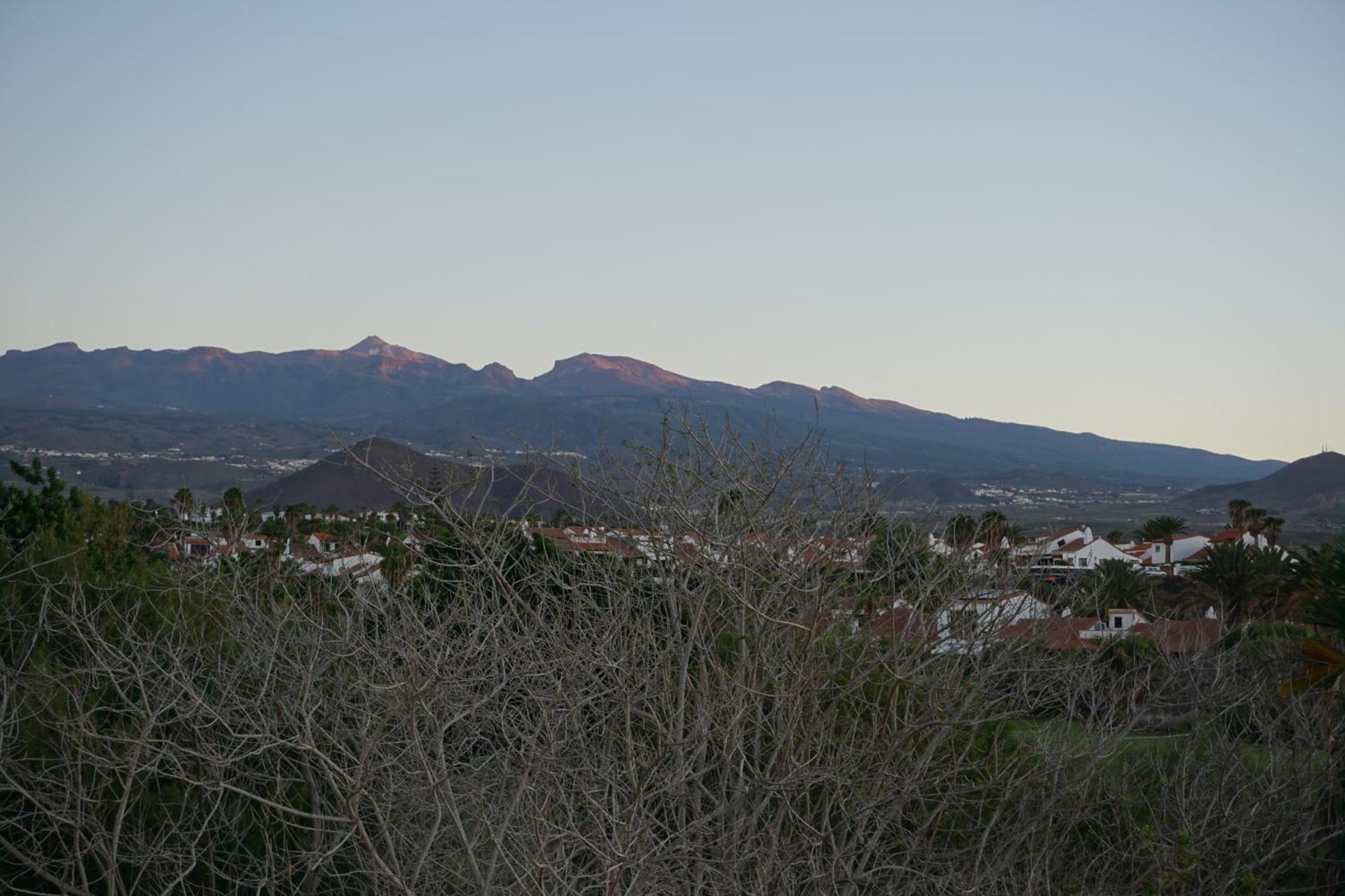 Golf Del Sur Apartment - Magnificent Panorama Of The Ocean, El Teide, And Montana Roja San Miguel de Abona Exteriör bild