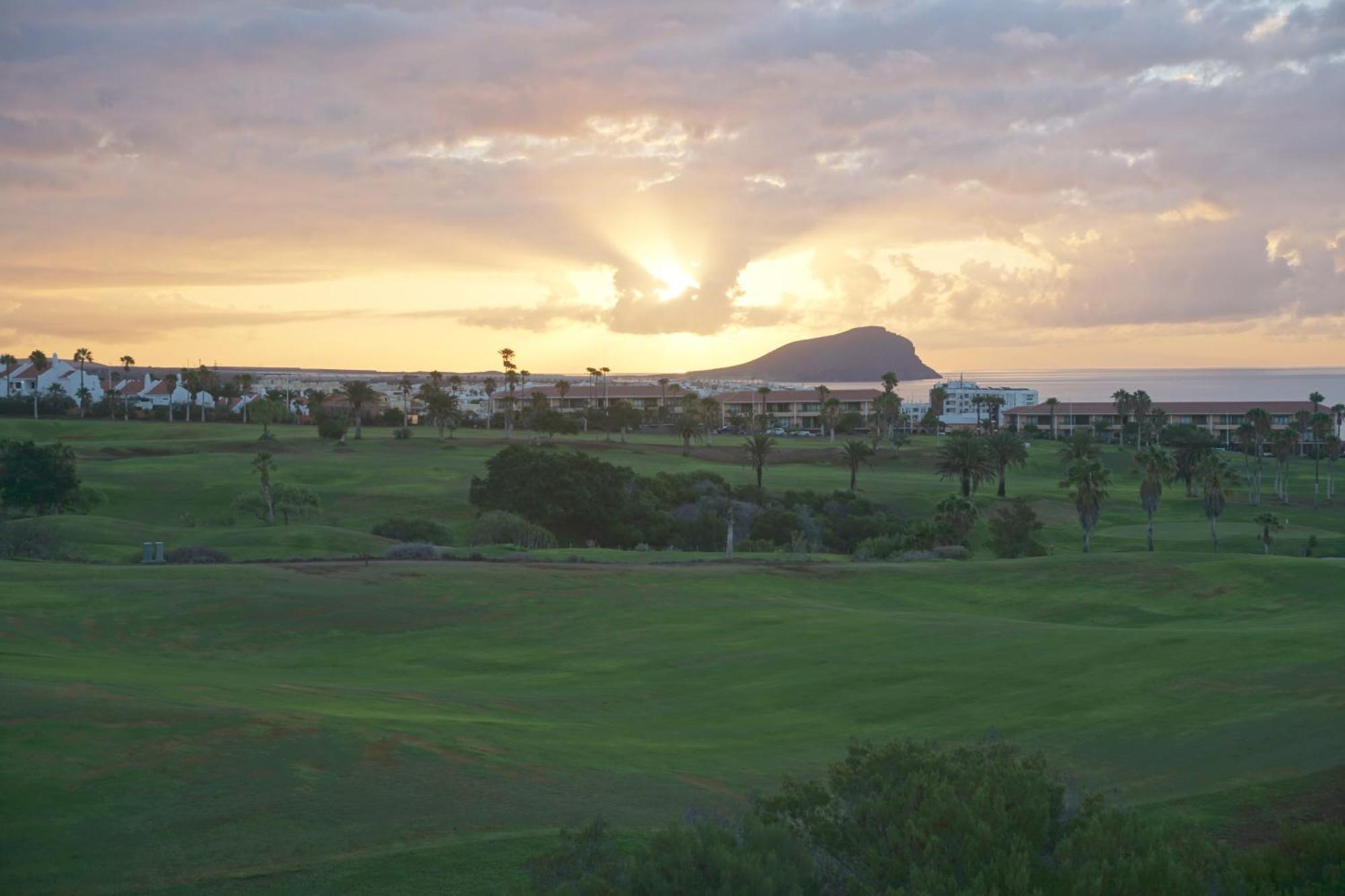 Golf Del Sur Apartment - Magnificent Panorama Of The Ocean, El Teide, And Montana Roja San Miguel de Abona Exteriör bild